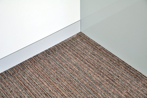 Corner fitted carpet with kitchen unit
